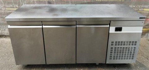 Ψυγείο Πάγκος Συντήρηση Με 3 Πόρτες 179x70x86Cm INOMAK Μεταχειρισμένο 